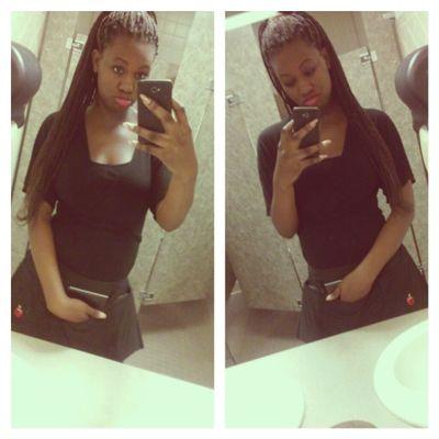 lets see..wanna know about me?Well #scorpoi ♏ i smile 24/7 friendly real laid back so follow me or hmu