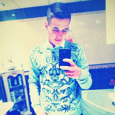 instagram:alexcaballero15