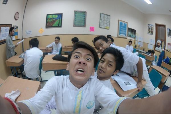 Iqbaal pard.bepahbro's