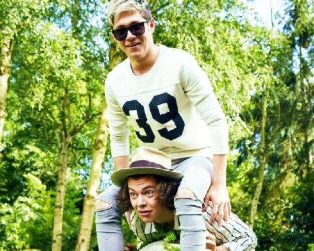 TBCI!I love 1D,5sos&The1975,Ed Sheeran.Ariana Grande is Queen so is Lana Del Ray.I saw1D&5sos on 8/29/14.Im writing a fanfic called Cigarette Scented on wattpad