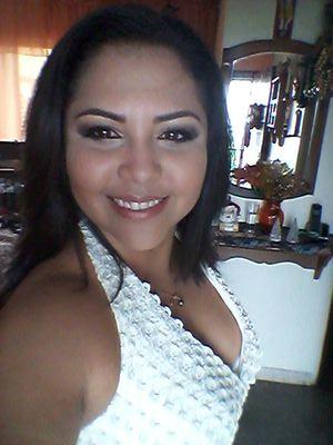 Locutora de Exitosa .. Venezolana al 1000% . Amante de la música!  Una Rockolita       inst: erika_pineda015