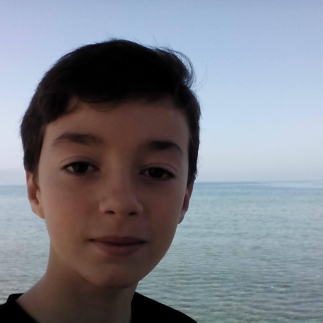 marvi_uchiha's profile picture. 