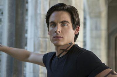 18.Nefilim.El mayor de los Lightwood.Hermano de Izzy y Max.Ojos azules.Tomatillo.