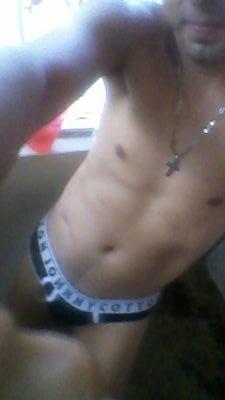 Villo221's profile picture. C2C DM / ✉talk2mE