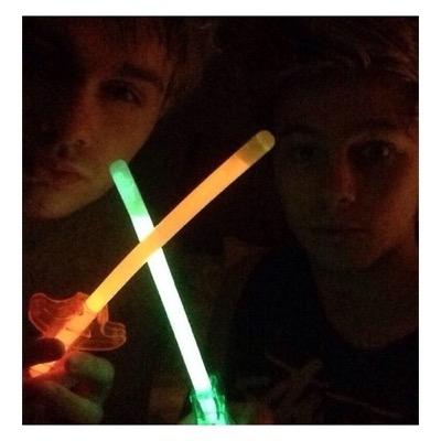 mukebottles's profile picture. // follow @outlinedmuke she follows back //