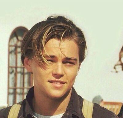 MauveAlice's profile picture. 