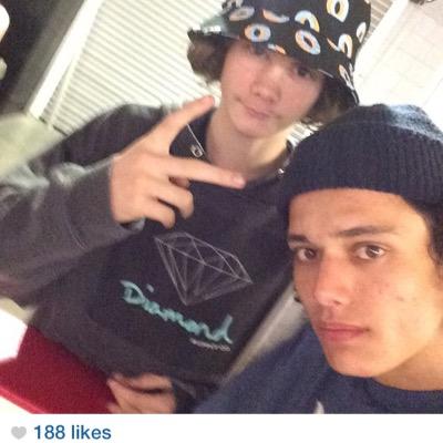 Of_Max_0227's profile picture. I skate 24/7 hmu