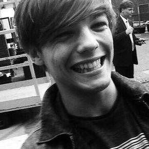 saved account de @94harryflowers