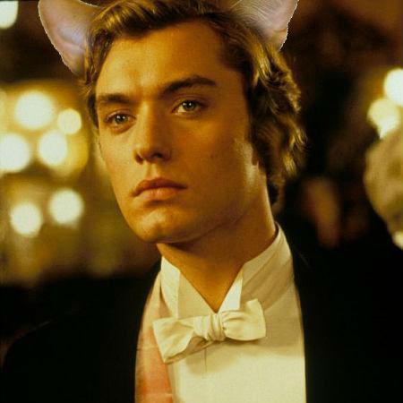 Cat of the Railway train. The train simply cannot leave without me! (OUAT/Cats Roleplay)