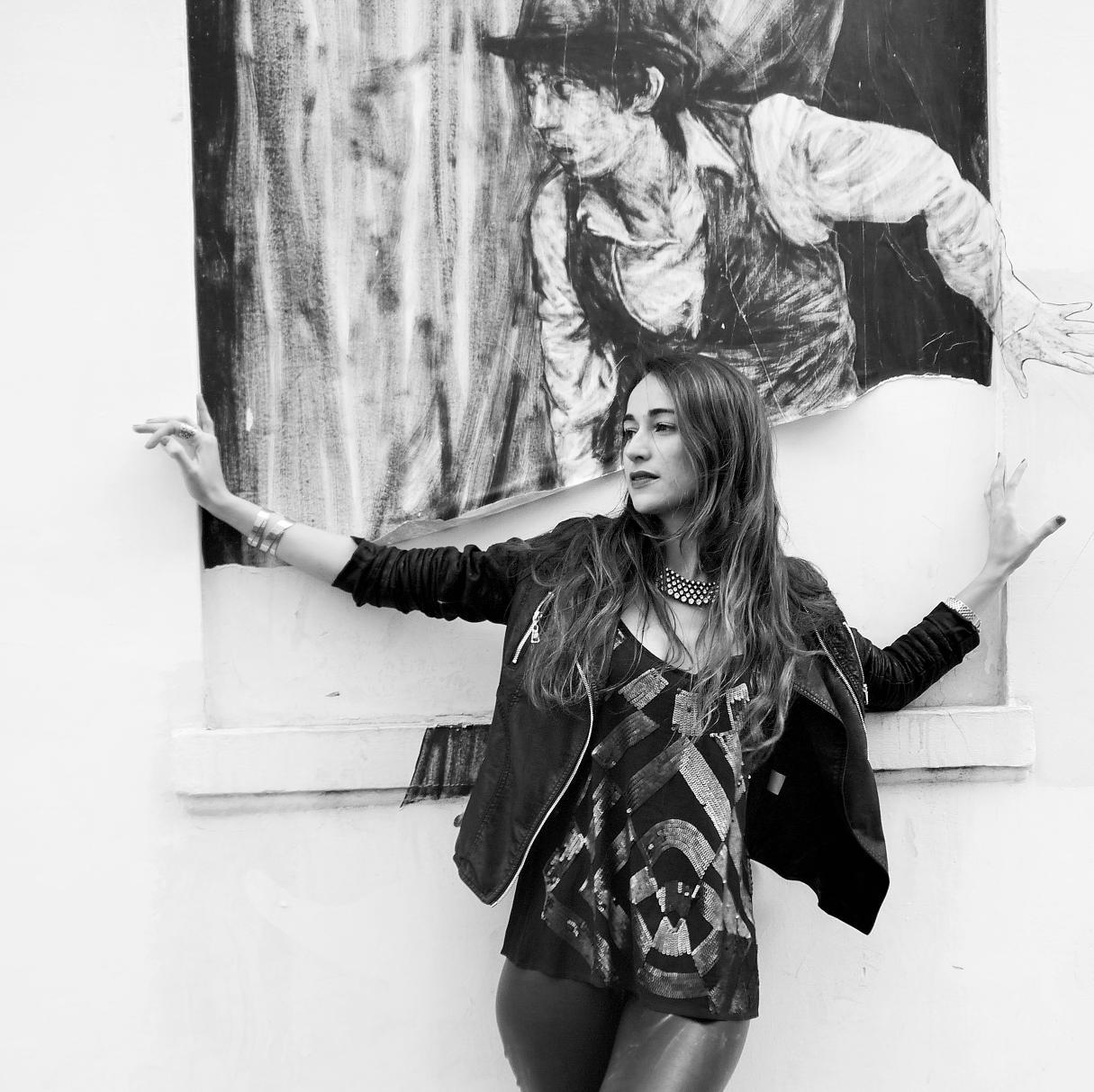 #Fashionhunter #BestFashionPlans #Fashionblogger #FreeFashionConsulting #Webmarketing  #Art  #Design and  #Fashion #Lover