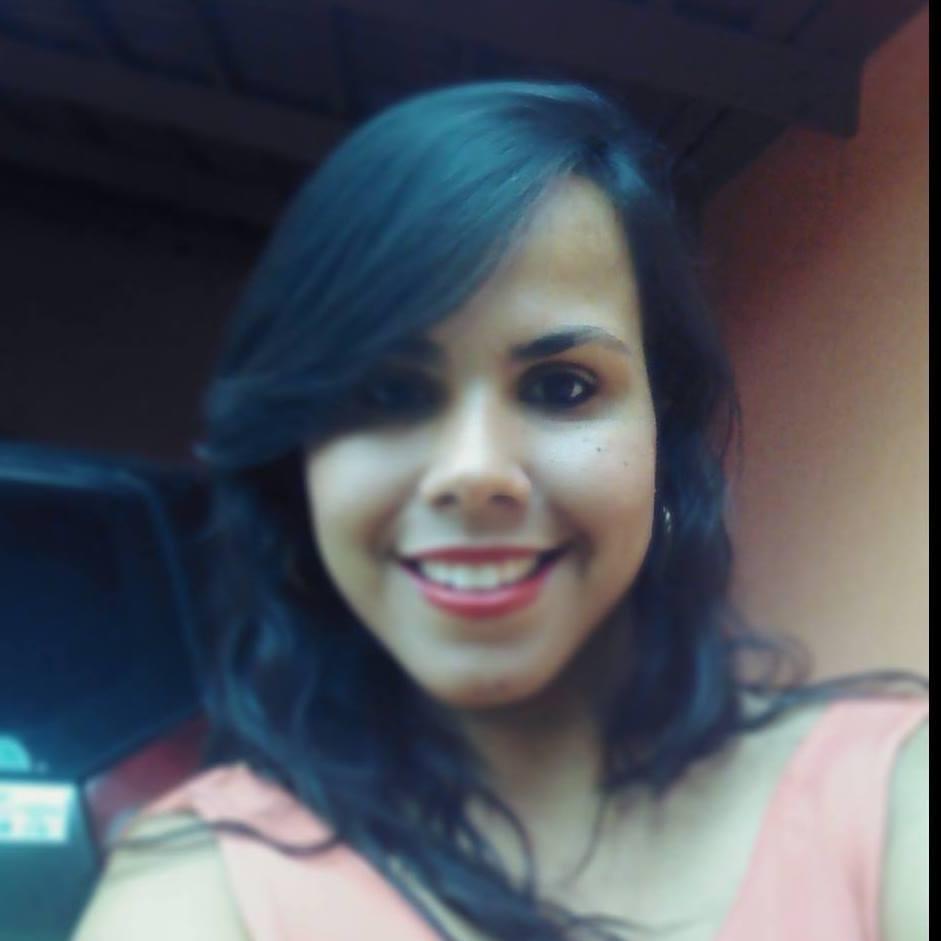 Ninguém tem o direito de me julgar a não ser eu mesmo. Eu me pertenço e de mim faço o que bem entender.