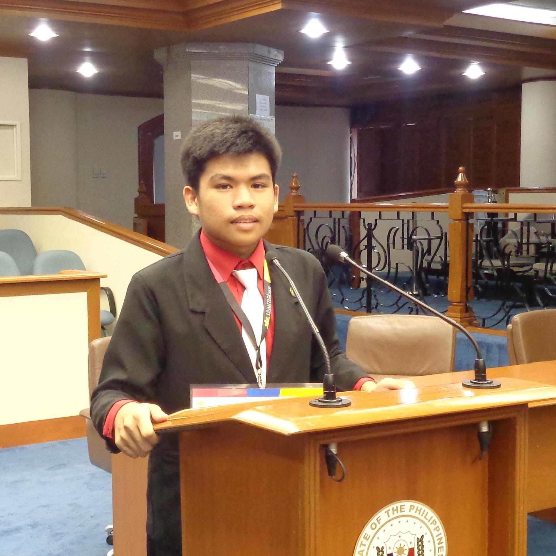 KuyaJaySantos's profile picture. I am nobody.