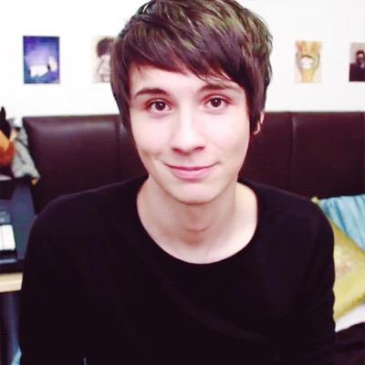 danial_howell1's profile picture. Dans hobbit hair will be the end of me