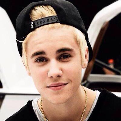 I GAVE YOU A FREE FOLLOW SO GO FOLLOW @JAWLINEJUSTIN SHE FOLLOWS EVERYONE BACK!!!! @JAWLINEJUSTIN @JAWLINEJUSTIN