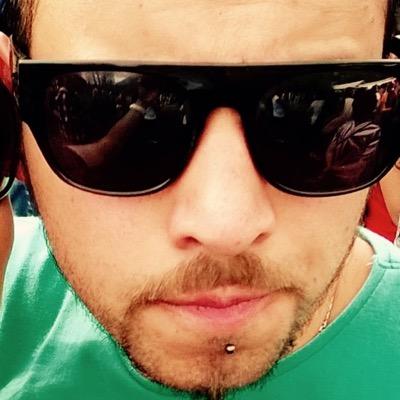 Monpyrry's profile picture. 