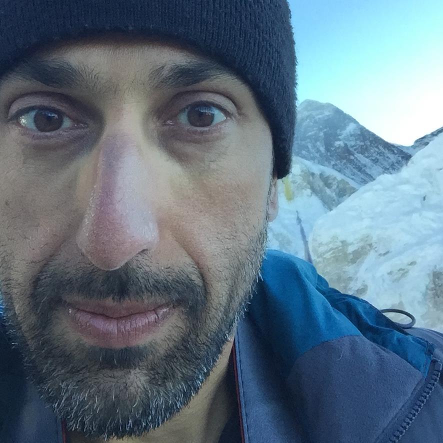 robmukherjee's profile picture. confused again