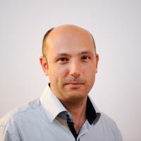 Developpeur Agile Mobile VSCT. Mes propos n'engagent que moi.