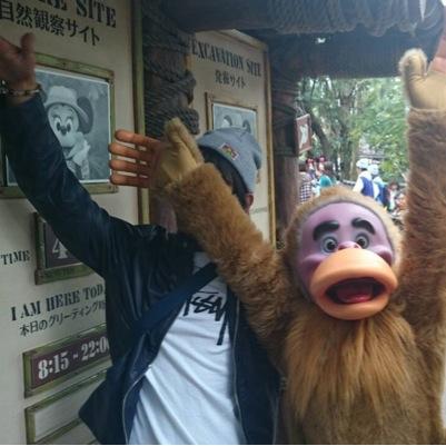 新留卓弥 ディズニーシーなう O 待ち時間超ひまーーー笑 この猿中々いいノリしてたよ 爆笑 Http T Co 5dnkinluff 新留卓弥 ディズニーシーなう O 待ち時間超ひまーーー笑 この猿中々いいノリしてたよ 爆笑 Http T Co 5dnkinluff