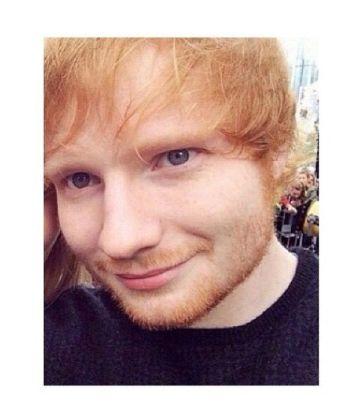 Ed touched my right hand and i never washed it