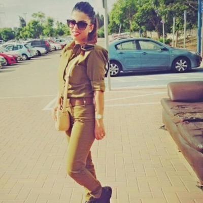 PNatanyaa's profile picture. 