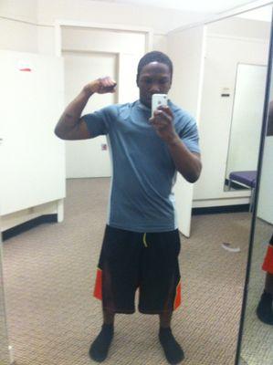 I'm 25
live in West Palm Beach
single
work
Instagram:lilbuu89
Facebook:lilbuu89@gmail.com
kik:judo89
want to know more...ask
