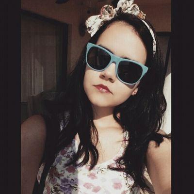 17, Brazilian, Dreamer, Feminist, and a bit awkward! - Snap: anavasconcelos1    IG: http://t.co/5mqtEimj9Z :)   FB: http://t.co/VEkhVVac1e