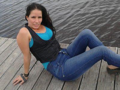 sienieniuk's profile picture. so volta pra vc o q realmente nunca quiz ir embora