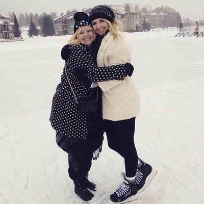 Stormie Lynch. Married to the perfect @Mark_lynchRP and have 5 beautiful children. So proud of my babys.