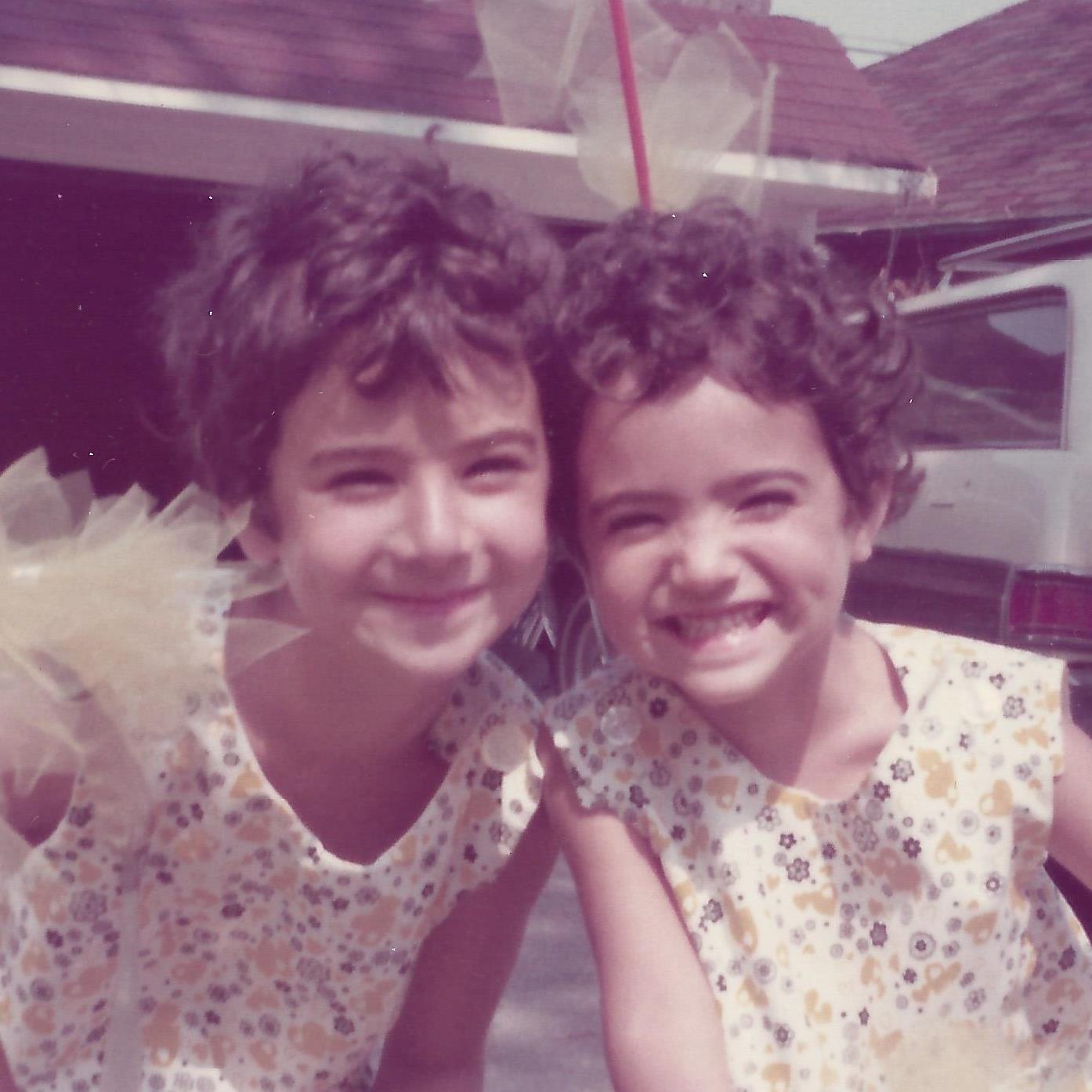 We are the Ubbi Dubbi Girls, sisters Amy and Lynnie. We love to read and enjoy sharing our book reviews with each other, as well as all of you!