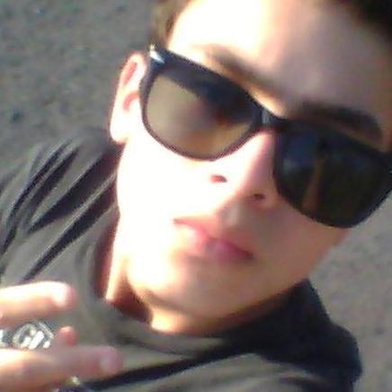 me segue q sigo d volta ;)