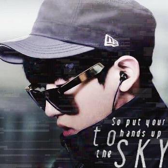 | Park Chanyeol | กึ่งบอทกึ่งเรียล↵