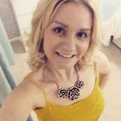 perfectpinkblog's profile picture. It is great to be a blonde. With low expectations it's very easy to surprise people.  3 adam3 lucy