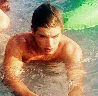 ❧Yo t amoOo yo t kiero cmo una estrella q nnka s apaga en mii tu amr m pego guarda aquii en mi corazøn lo q m hce sonreír❧ ♪ ♬ ♩