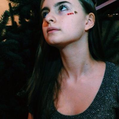 не чувстововали бы мы все боли, муки, любви, искушения и страсти, на свете не было бы искусства