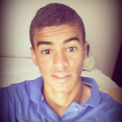 Instagram / @caiopocoyo








Facebook / caio Lopes
