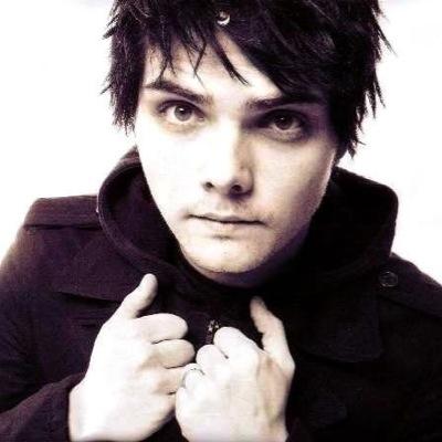 @rp_frankie is the man of my dreams, the guy I will love till the end of time. I'm so lucky to have him as my boyfriend.
