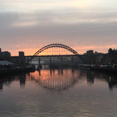 Bean coonter on the Tyne
Taak ti them folks at TPA if yi wanna bit crack