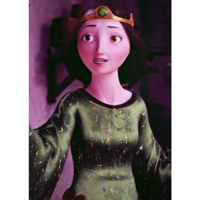 Remember to smile, dear! Good posture, and Merida, no weapons at the table!