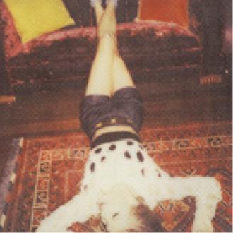 TisSwiftmas's profile picture. This love is good. This love is bad.