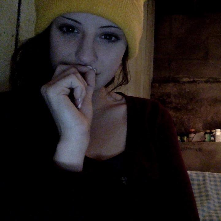 pillbrains's profile picture. incorrigibly zef internet girl. i run along strangers and wild things and beasts with no name