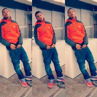 252dramayoufly's profile picture. 