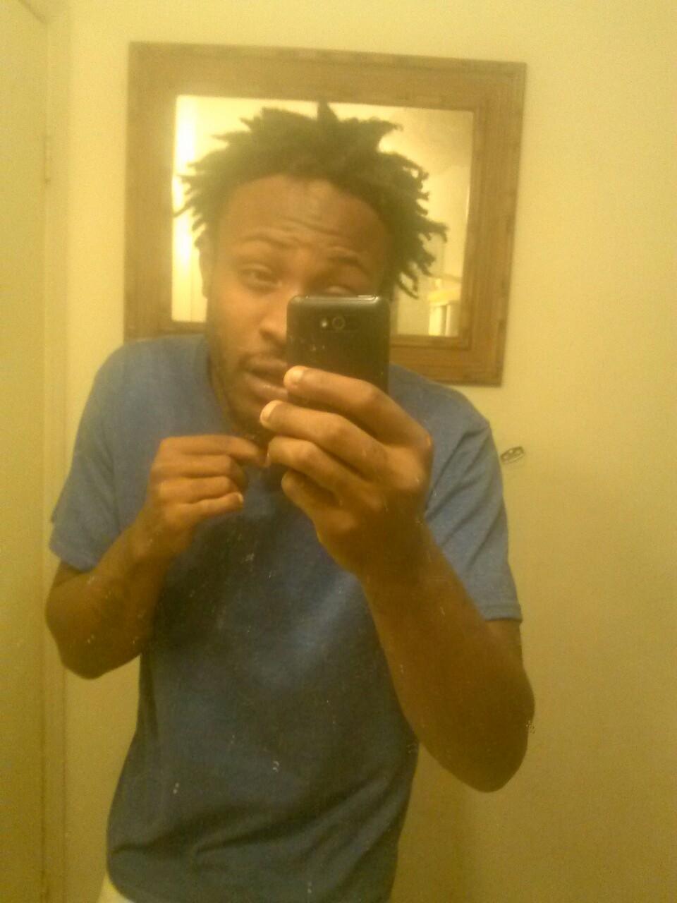 What could I say I'm 20 & I'm a good guy to know fwm to know more doe . . .