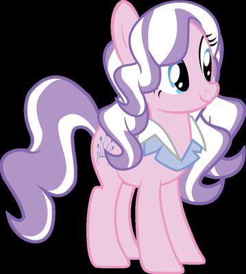 Hi i'm diamond tiara  my best friend is Silver Spoon  Mom @RarityCutie and @BWestrip #SSP @pinkamena888 i love her alot ❤