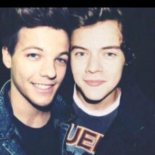 I am a hardcore LARRY STYLINSON shipper . H+L=❤️