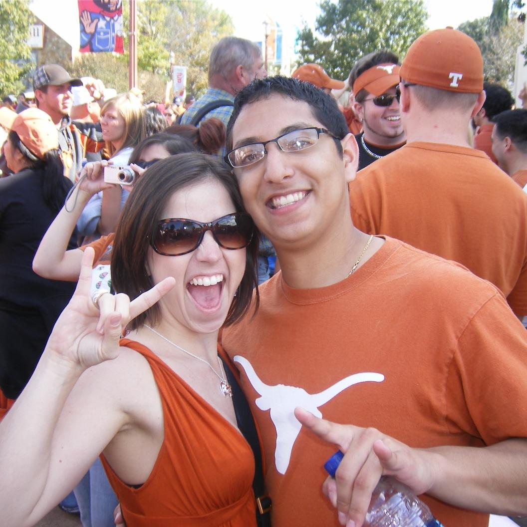 die-hard Texan couple who are avid travelers, love sweets, and newlyweds! #marlex