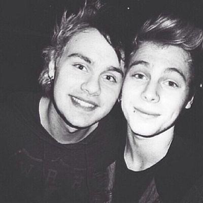 kariny_Kelly13's profile picture. 5SOS Forever...