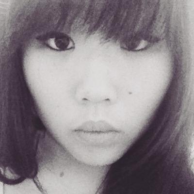 dkneesro's profile picture. Cellist. Fashion addict. Foodie.