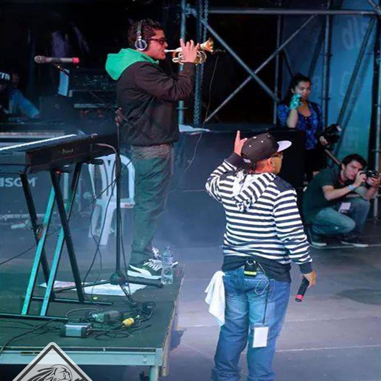 Género:  Hip-Hop, RAP, R&B, Reggae, Dance Hall. Su primer trabajo llamado evoluti-on one MUESTRA UNA AMALGAMA DE TEXTURAS MUSICALES ENMARCADAS EN AUTENTICO H H