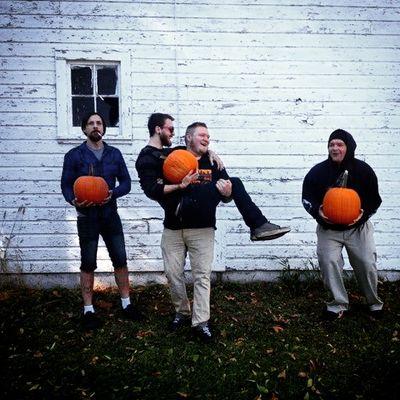 Post-Hardcore-artsy-sludgy-emo-punk-groove quartet from Marshall, MI.
