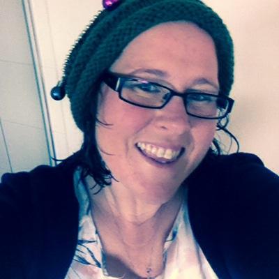 theicingartist_'s profile picture. Coffee. Photography. Travel. Music. Cooking. and of course, I make Cakes...